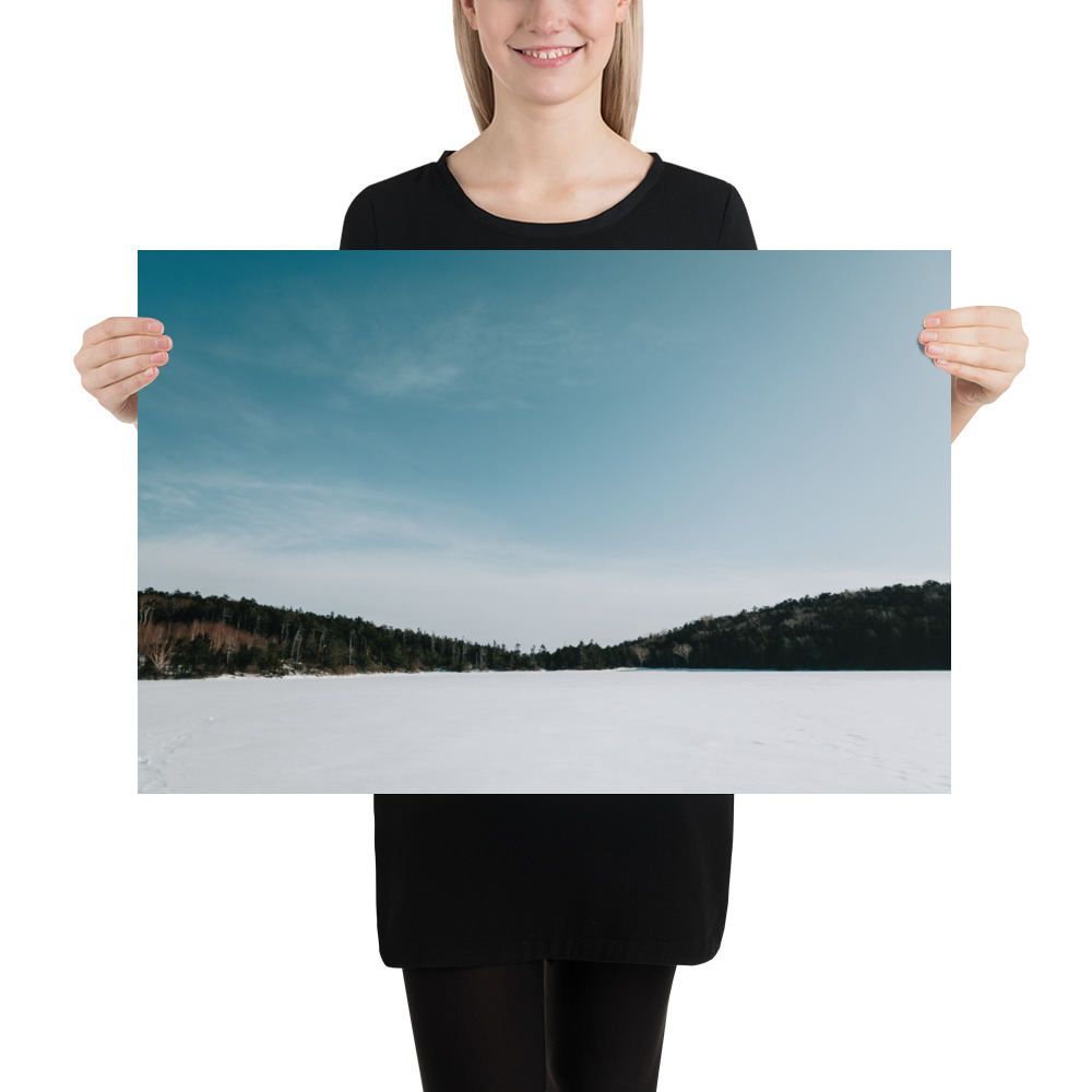 Crystal Sky over the Frozen Lake - 画像 (2)