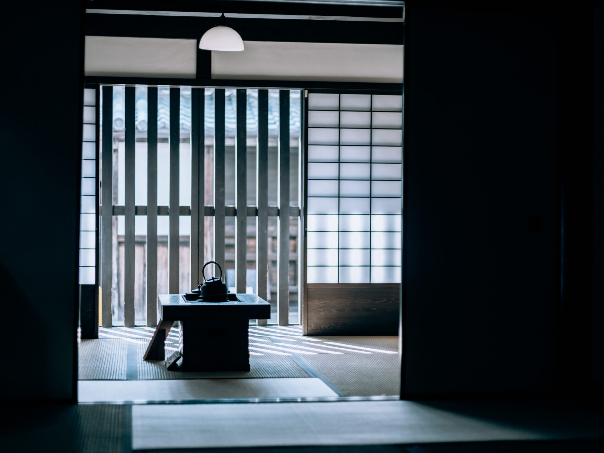 Woven Light: Spring Melodies at Naramachi Lattice House