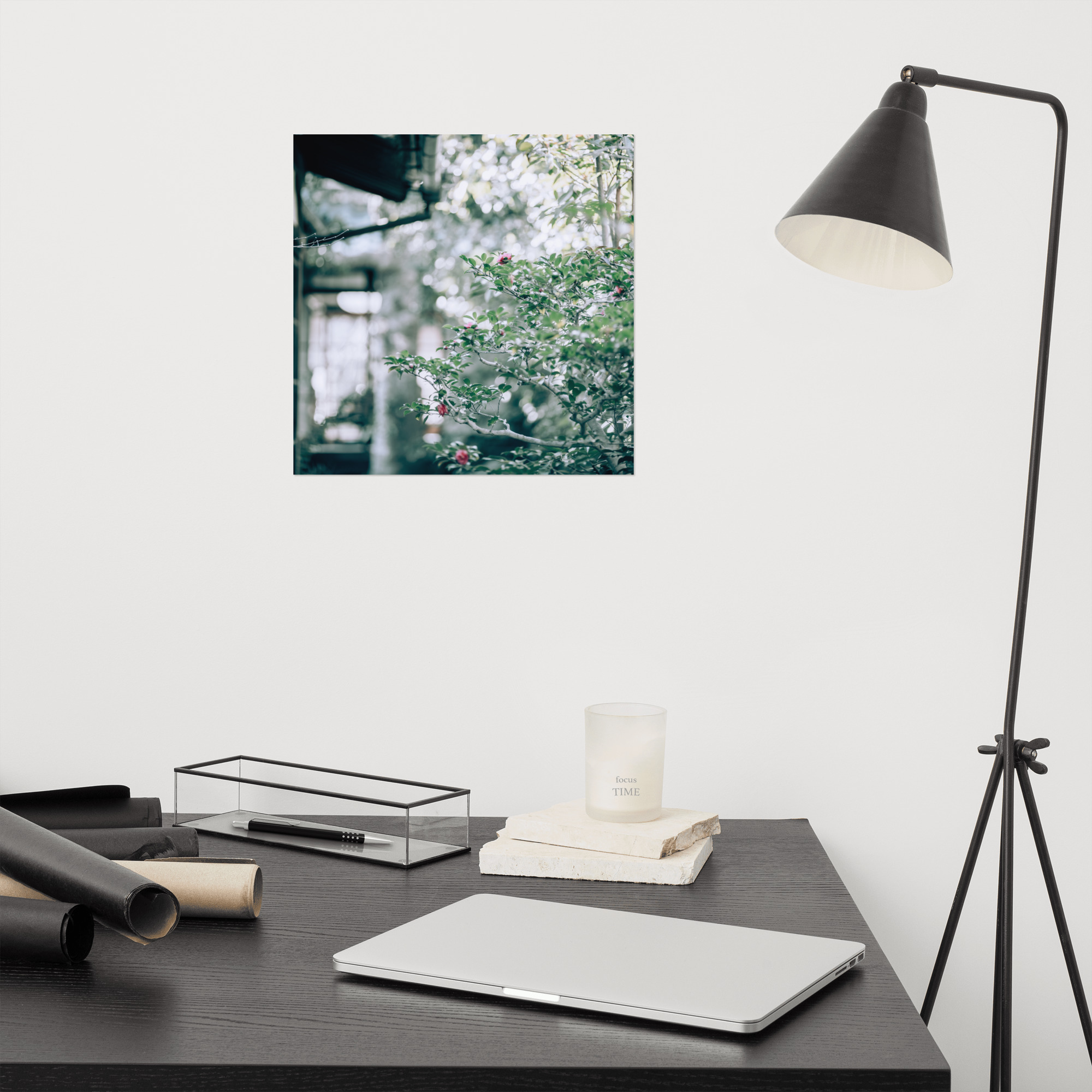 Nara Serenity: Soft Blossoms in a Traditional Inner Courtyard - Image 6